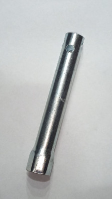 КЛЮЧ СВЕЧНОЙ ШТАТНЫЙ (Россия)