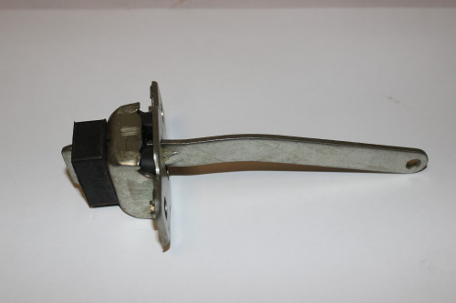 Газель ОГРАНИЧИТЕЛЬ ДВЕРИ 33026106082 (Н.Новгород)